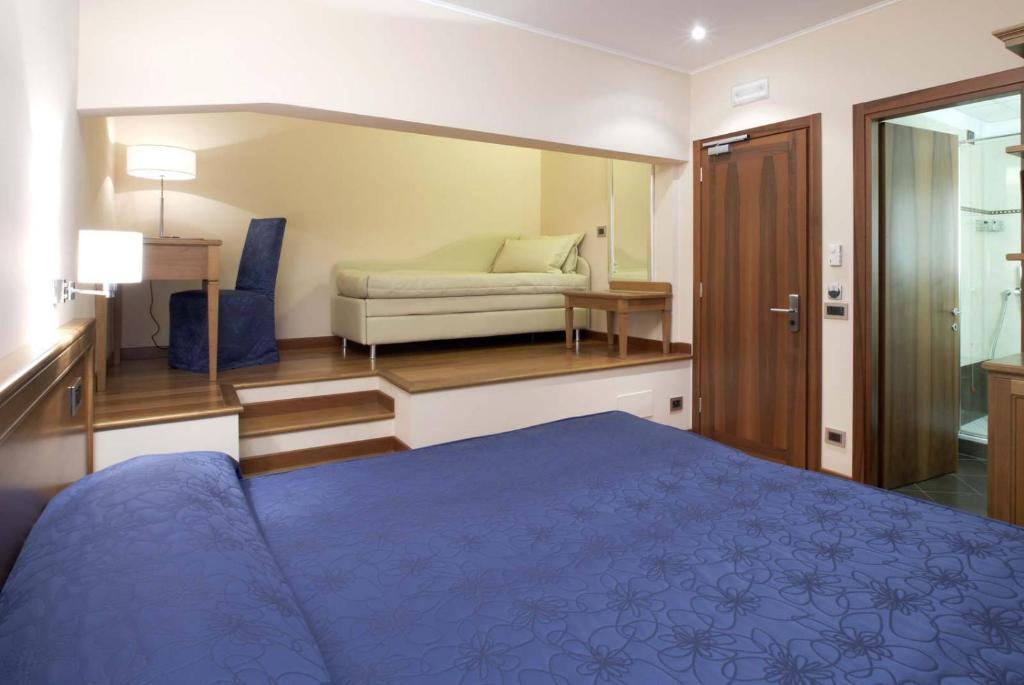 Hotel Iris Genua Rum bild